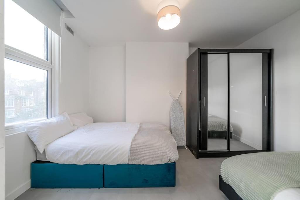 New 3Bed Stylish Apartment With Amazing Transport Лондон Экстерьер фото